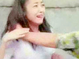 Fucking a Slutty Nippon Beauty in the Streets of Tokyo